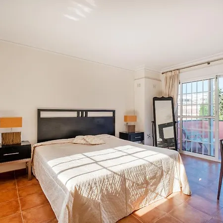 Villa 9 Pax Close To Puerto Banus Marbella