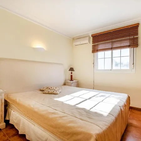 Villa 9 Pax Close To Puerto Banus